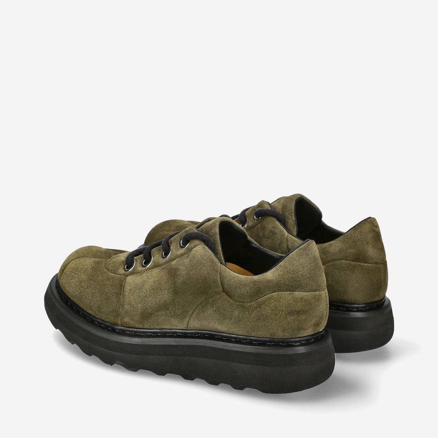 Premiata Scarpe Cal 32129C in suede Italia