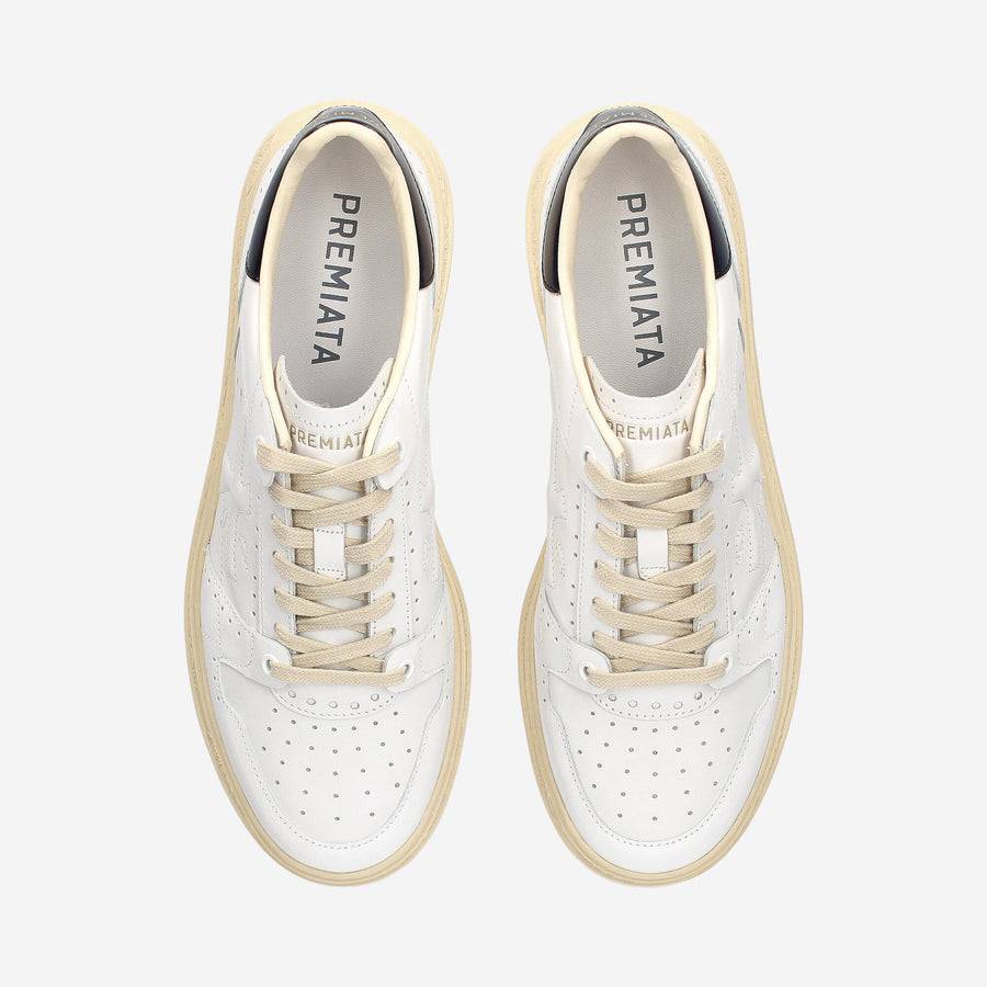 Premiata QUINN 6562 Offerte