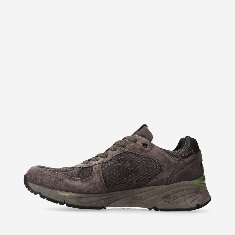 Premiata MASE 6875 Offerta Pasqua