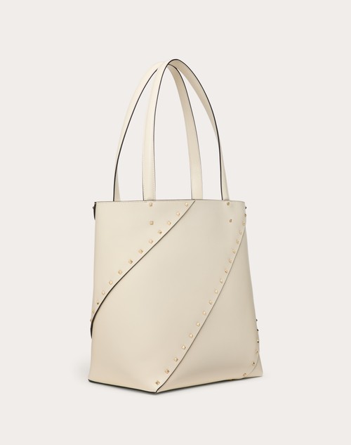 Red Valentino BORSA SHOPPING VALENTINO GARAVANI VALENTINO GARAVANI ROCKSTUD WISPY IN VITELLO Consegna Veloce