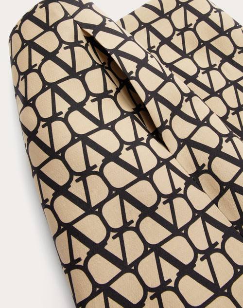 Red Valentino SHORTS IN CREPE COUTURE TOILE ICONOGRAPHE Pezzi Unici