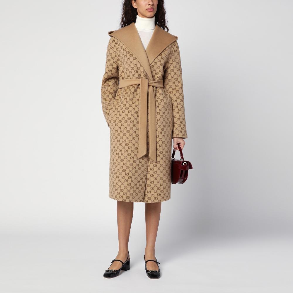 GUCCI Cappotto con cintura reversibile beige Trasporto libero internazionale