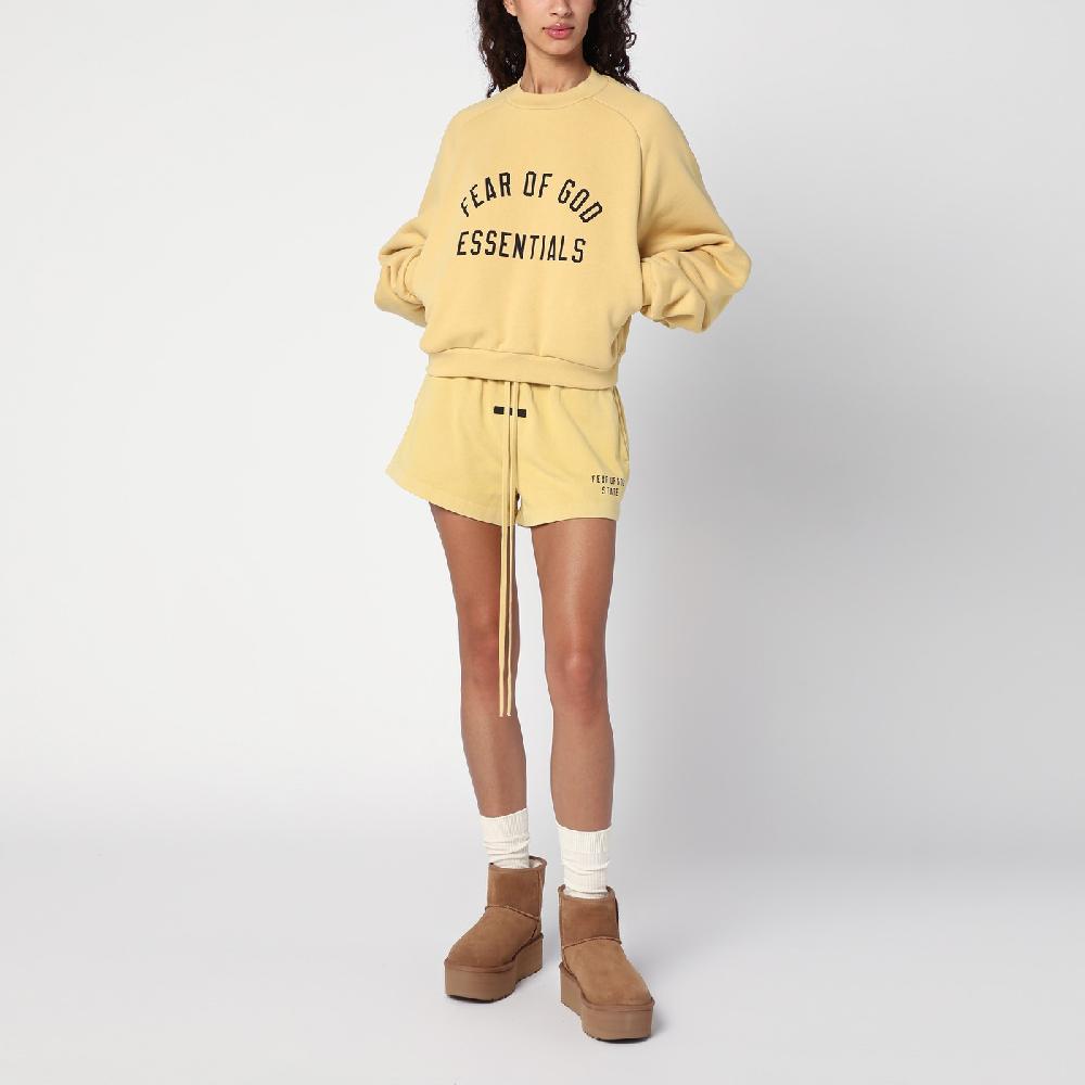 Fear of God Essentials Short color ambra con logo Offerte esclusive