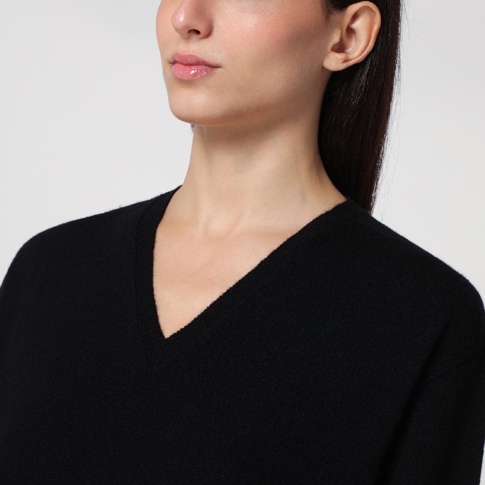 The Row Maglione Isaora nero in cashmere Ultimo giorno