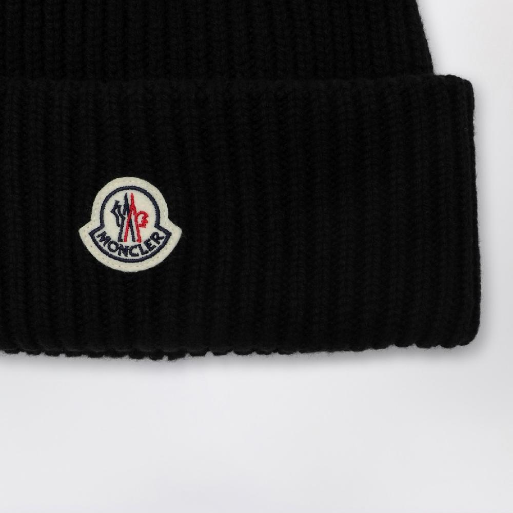 Moncler Cuffia nera in lana e cashmere Italy