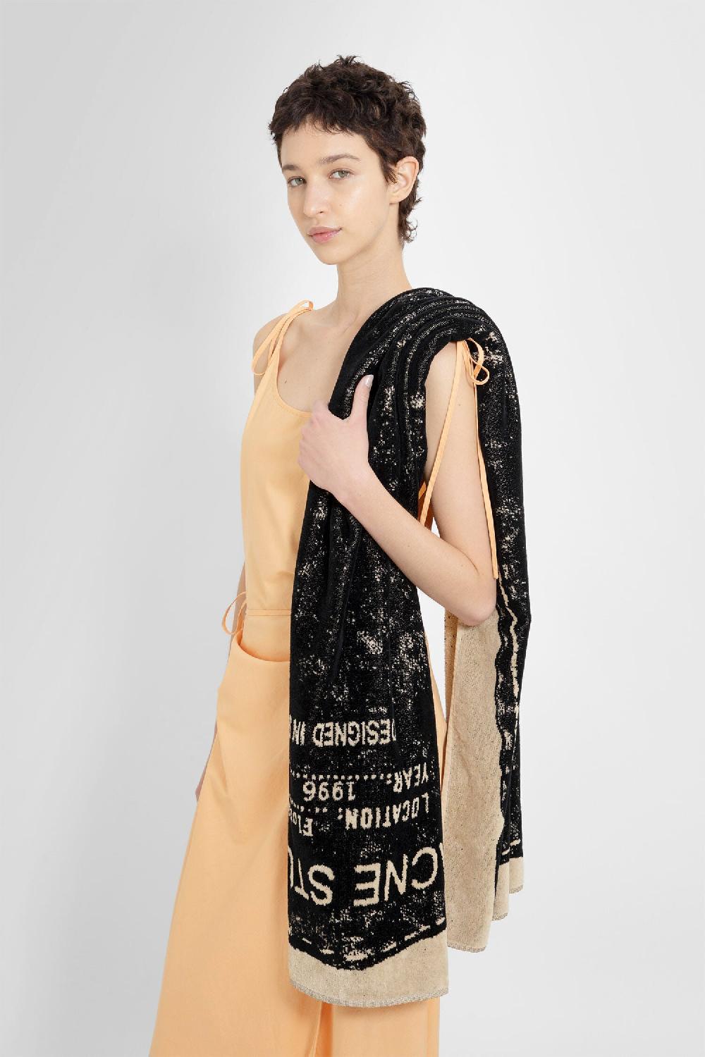 Antonioli ACNE STUDIOS WOMAN MULTICOLOR SCARVES Novità