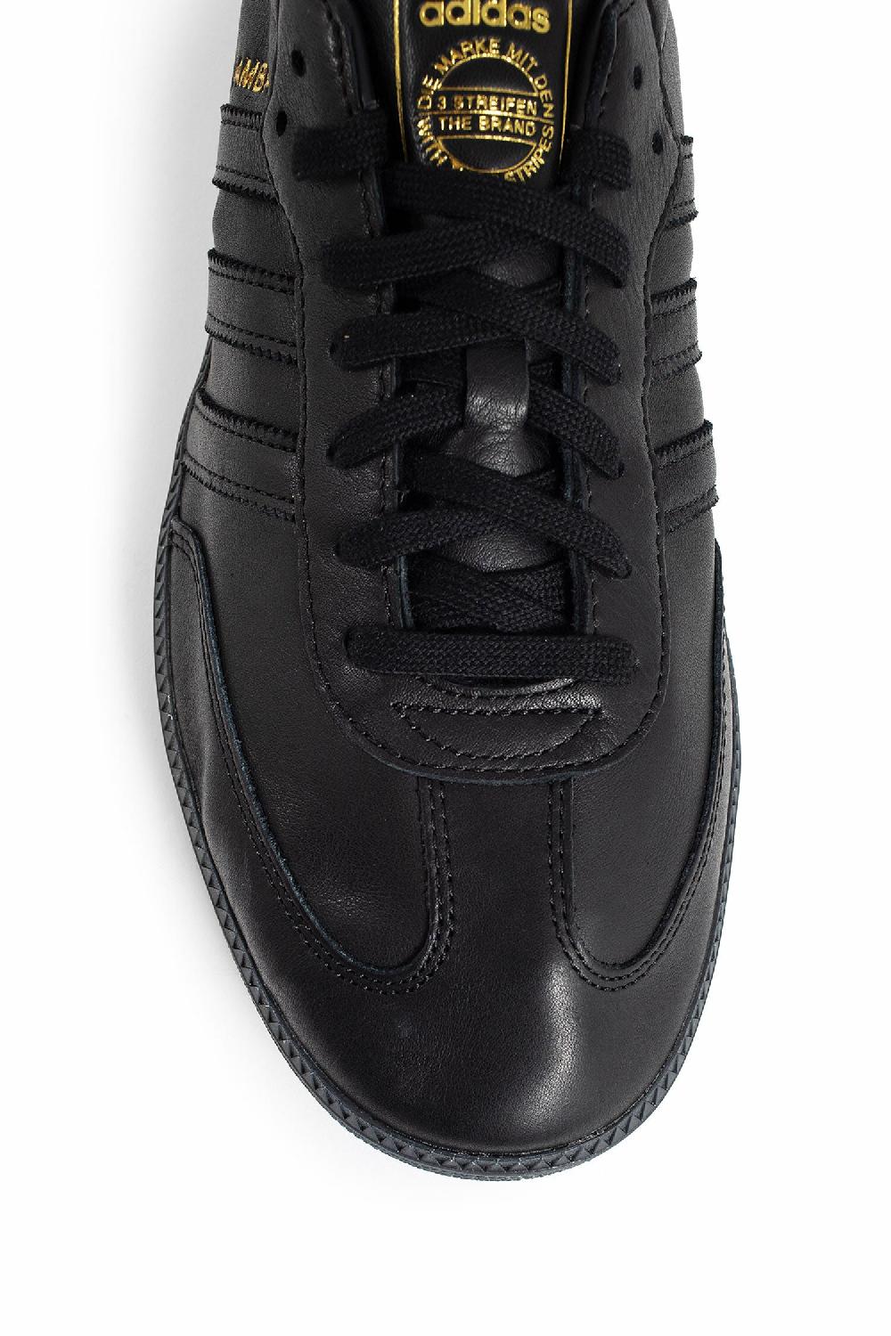 Antonioli ADIDAS MAN BLACK SNEAKERS Negozio