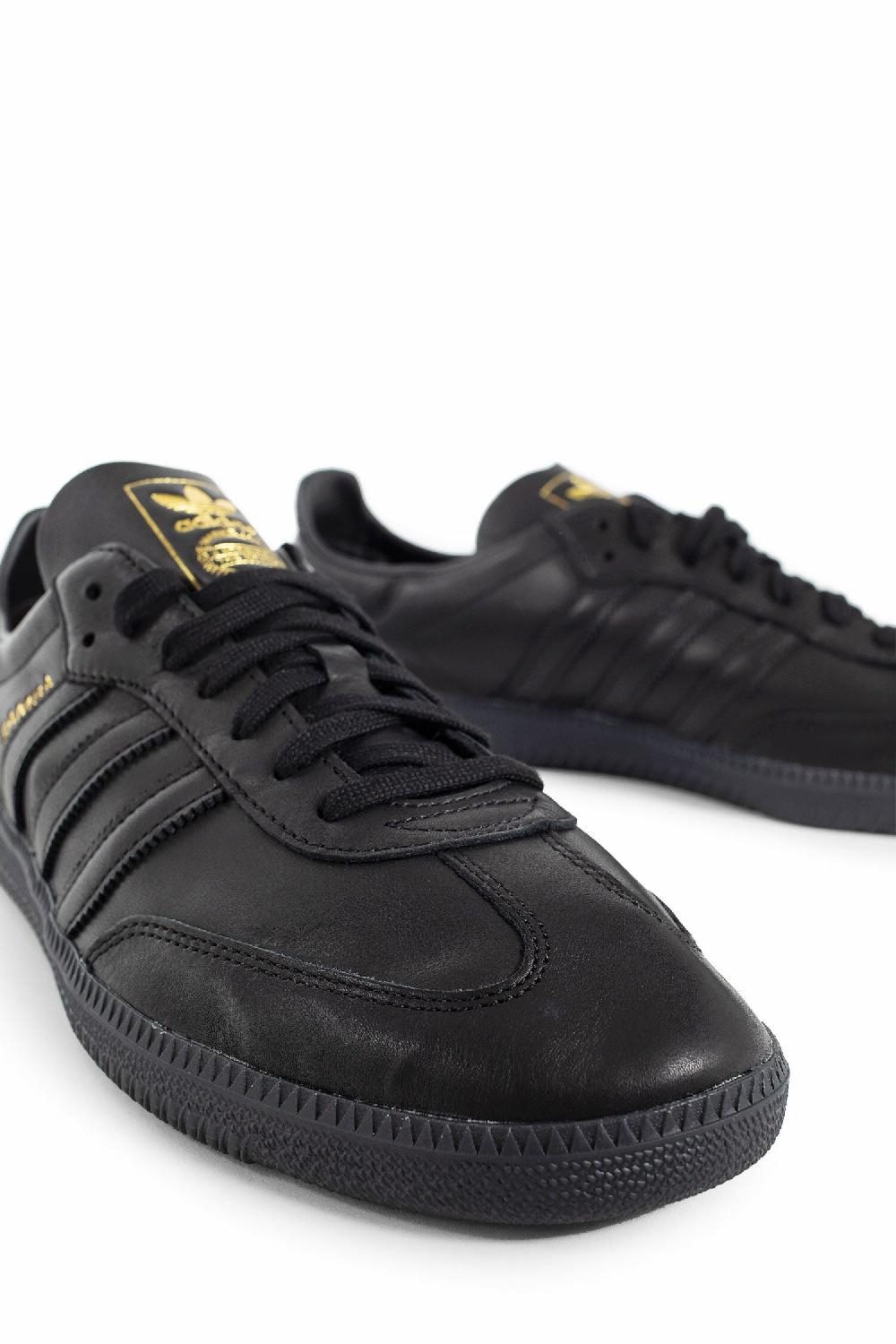 Antonioli ADIDAS MAN BLACK SNEAKERS Negozio