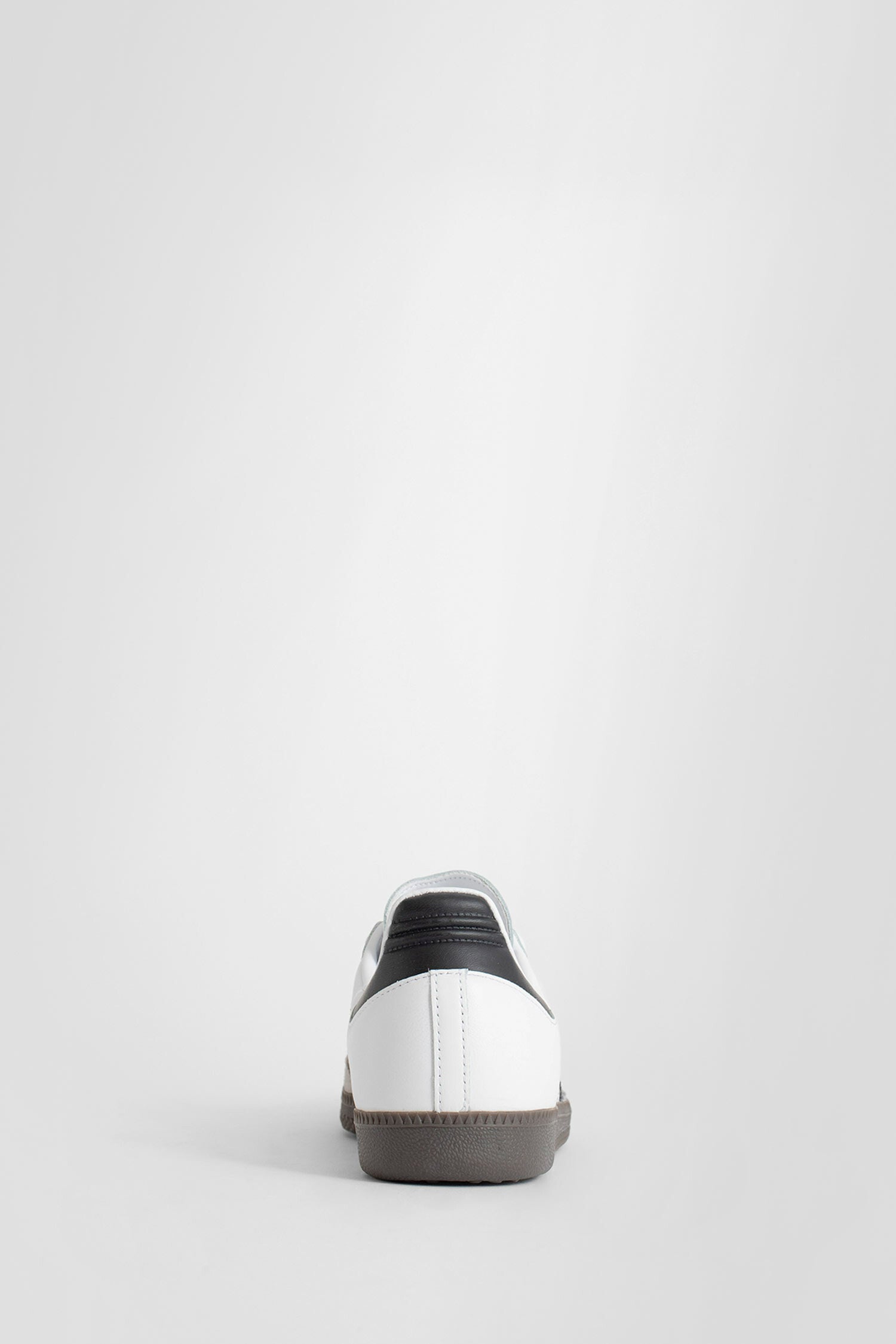 Antonioli ADIDAS MAN WHITE SNEAKERS Offerte esclusive