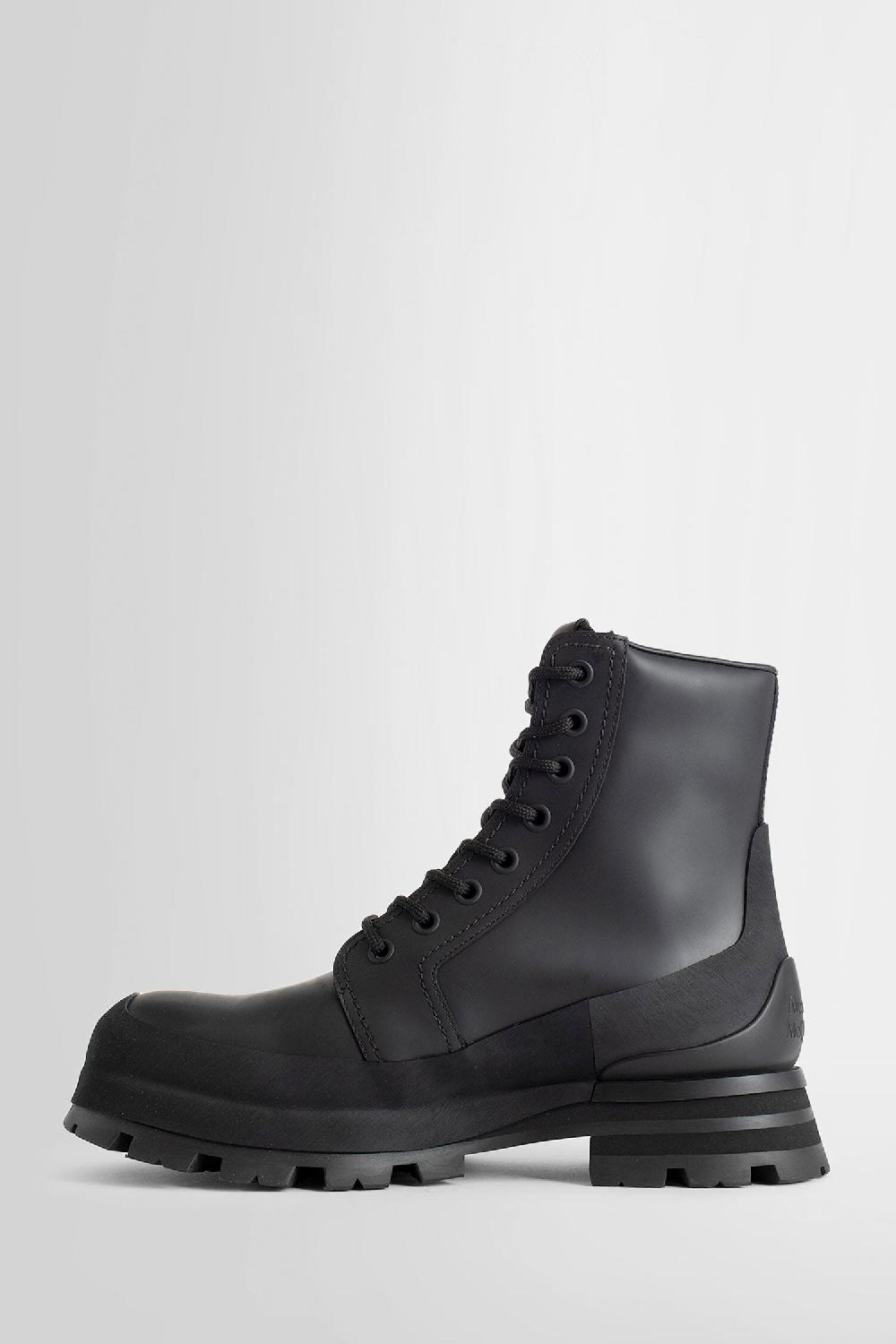Antonioli ALEXANDER MCQUEEN MAN BLACK BOOTS In Linea