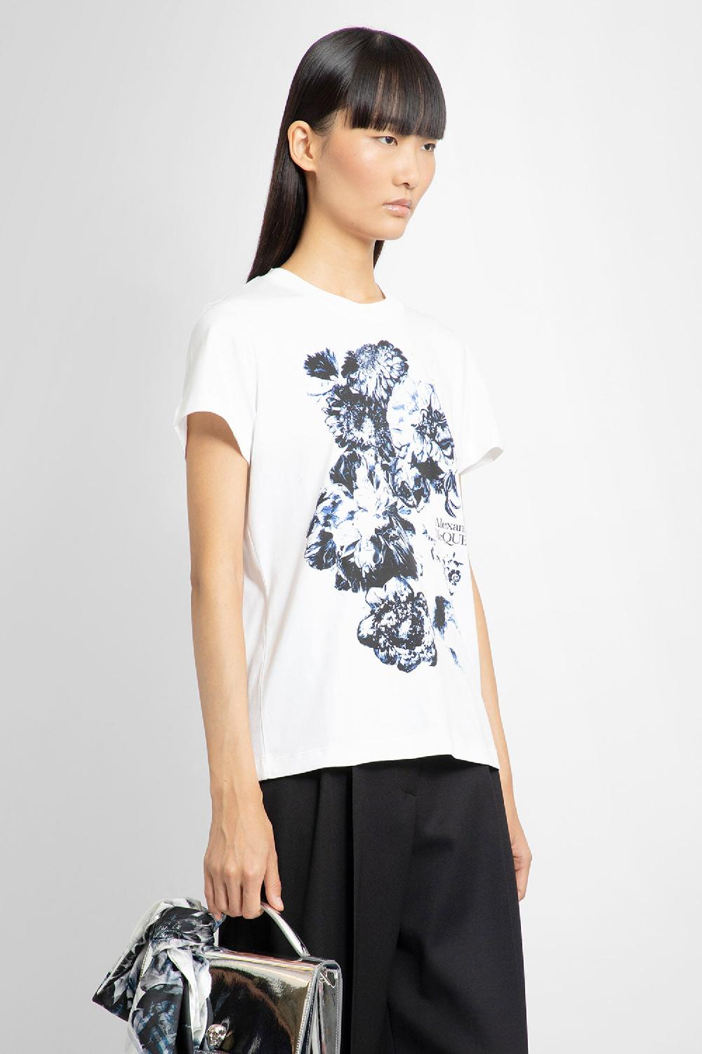 Antonioli ALEXANDER MCQUEEN WOMAN WHITE T-SHIRTS & TANK TOPS Offerta speciale