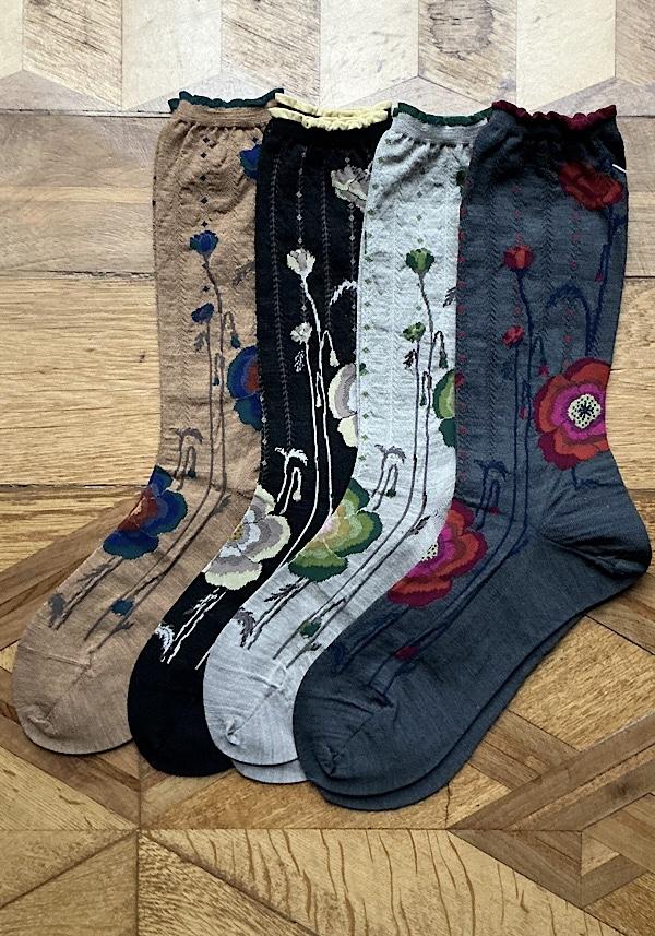 Rose & Lini ANTIPAST WOOL “BOLD BLOOM” AM-795 SOCKS GREIGE Vendita Calda