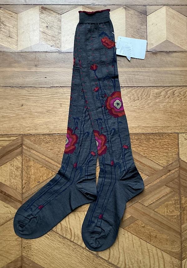 Rose & Lini ANTIPAST WOOL “BOLD BLOOM” AM-795HS LONG SOCKS CHARCOAL Vendita Economica