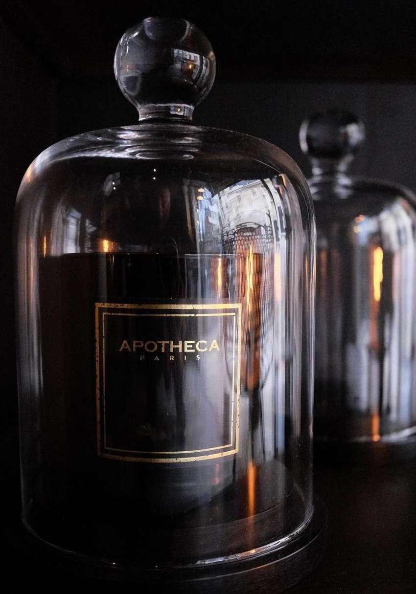 Rose & Lini APOTHECA PARIS “AMARE” CANDLE Novità