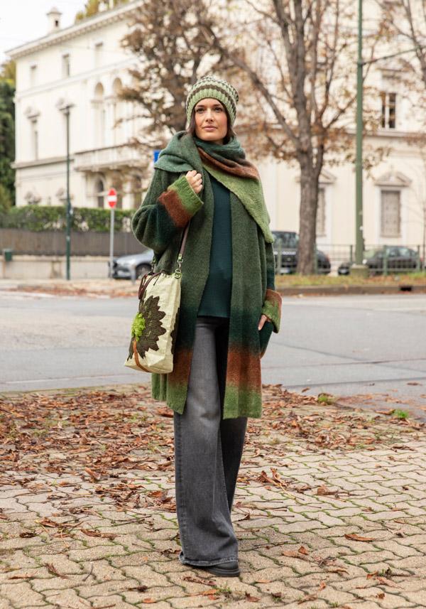Rose & Lini FISSORE CASHMERE “MARIANNE 13” KAKI SCARF Comprane uno, ottenene uno gratis