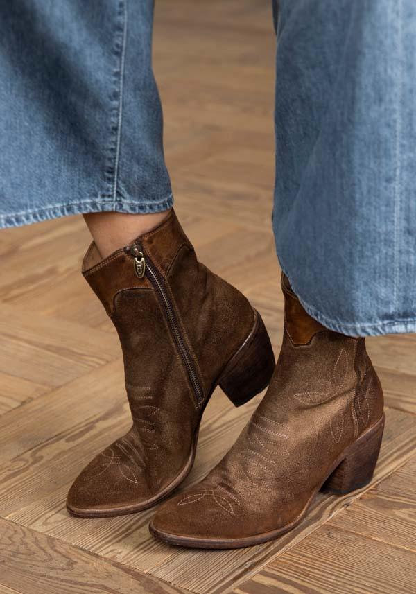 Rose & Lini FAUZIAN JEUNESSE “BOOT 3804” CORK SUEDE TEXAN ANKLE BOOTS Negozio