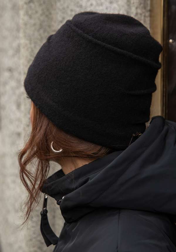 Rose & Lini YESEY “TURBAN” BLACK WOOL HAT Prezzo Ridotto