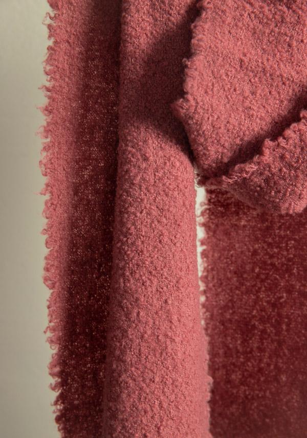 Rose & Lini FALIERO SARTI WOOL & CASHMERE “ALEXINA” HOT PINK SCARF Sconto