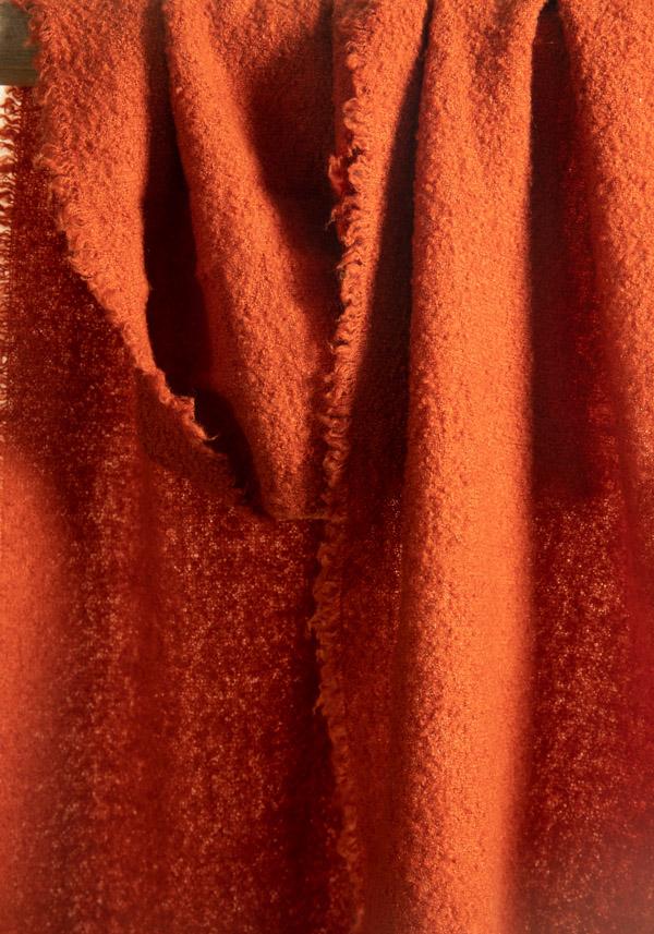 Rose & Lini FALIERO SARTI WOOL & CASHMERE “ALEXINA” ORANGE SCARF Offerta