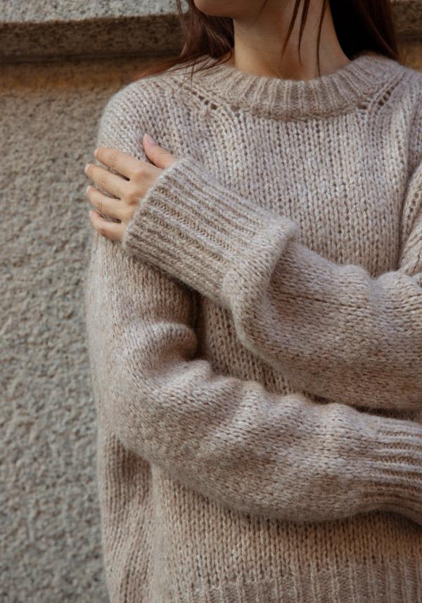 Rose & Lini UN-NAMABLE “COME ON SWEATER” BEIGE Sconto