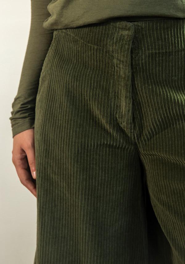 Rose & Lini BARBARA TANI “PANTS 465 V03” CORDUROY MILITARY Comprare a buon mercato