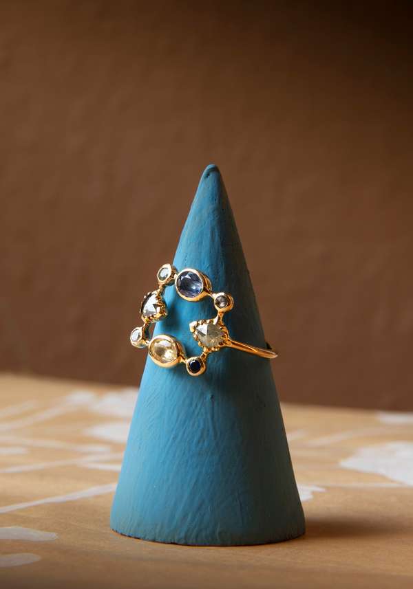 Rose & Lini DORETTE BLUE “BAGUE COURONNÉE” GOLD RING Soddisfazione Garantita