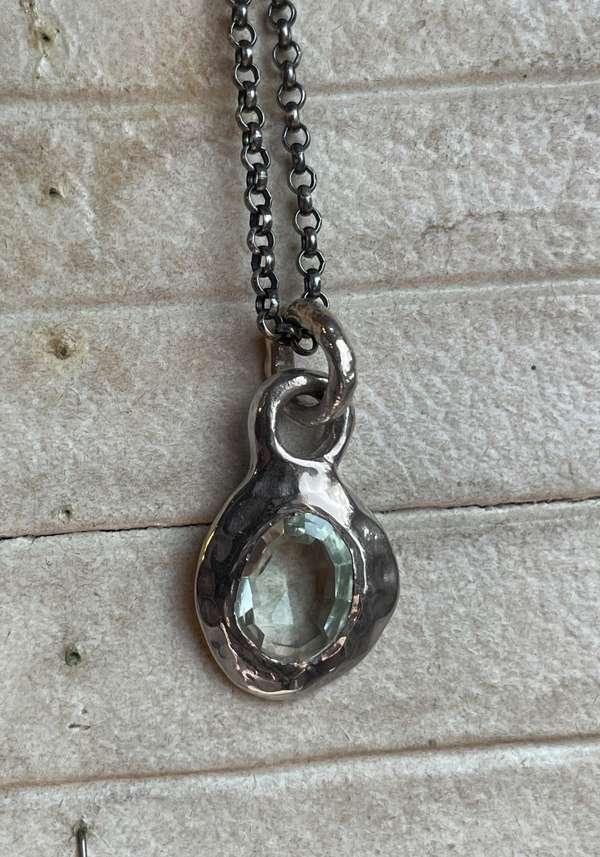 Rose & Lini ROSAMARIA “NHILL” PRASIOLITE PENDANT SILVER NECKLACE Qualità Garantita