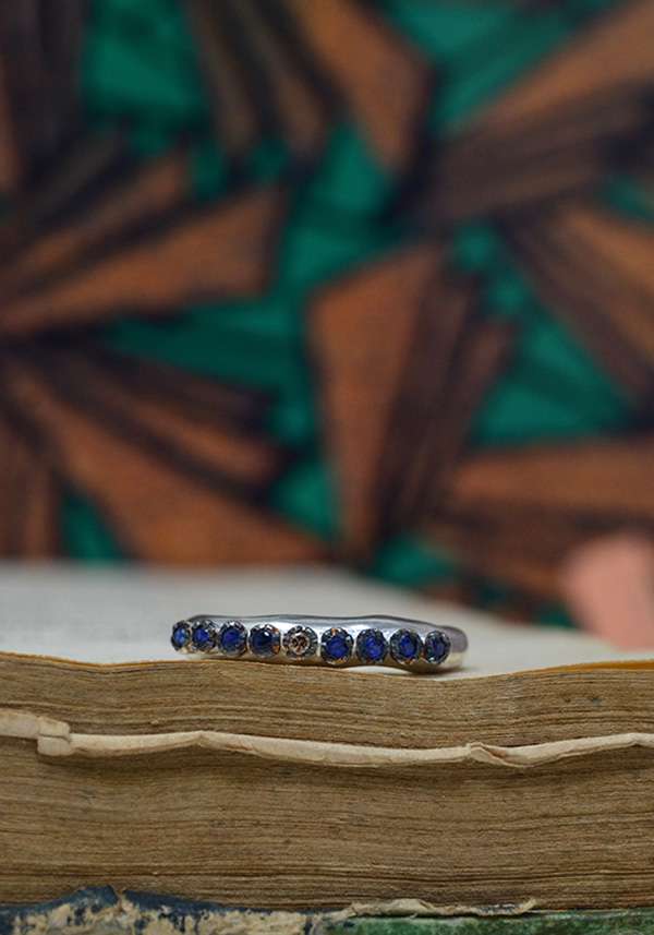 Rose & Lini ROSAMARIA SAPPHIRE AND COGNAC DIAMOND “POPPY” RING Sconto