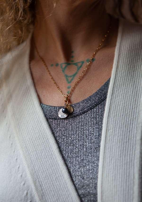 Rose & Lini 5 OCTOBRE “HOLLY D” GOLD & SILVER NECKLACE Offerta