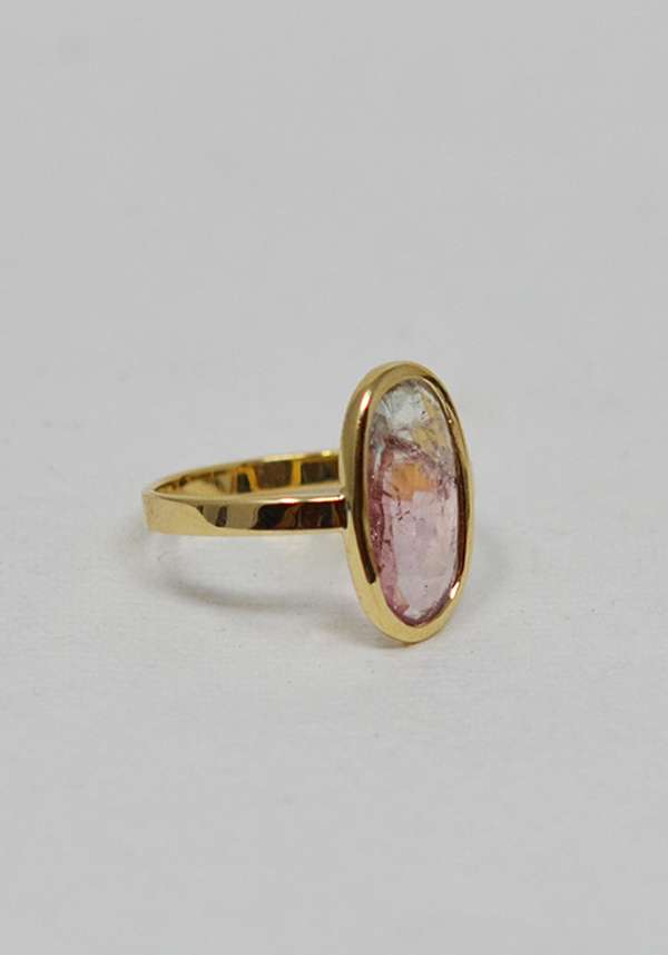 Rose & Lini MAITEA “OVAL” ROSE TOURMALINE RING Nuovi prodotti