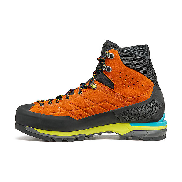 Scarpa ZODIAC TECH GTX Alpinism boot chosen by mountain guides In Linea