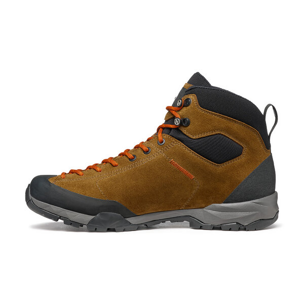 Scarpa MOJITO HIKE GTX Waterproof boot for hiking in mixed terrain Italy