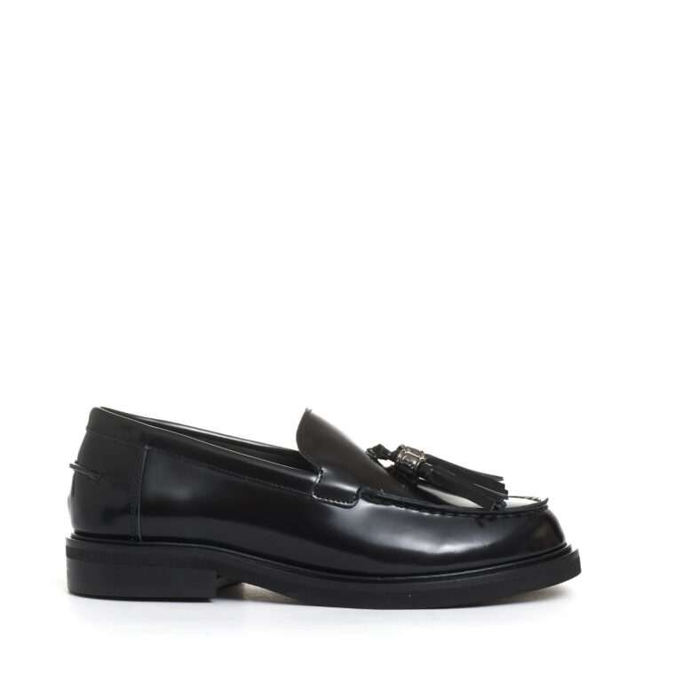 Sorelle Perego mocassino nero con nappine In vendita