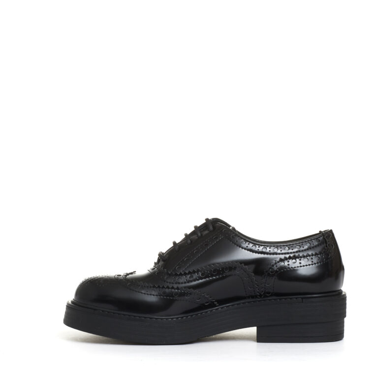 Sorelle Perego stringata con bucature pelle nera Negozi Online
