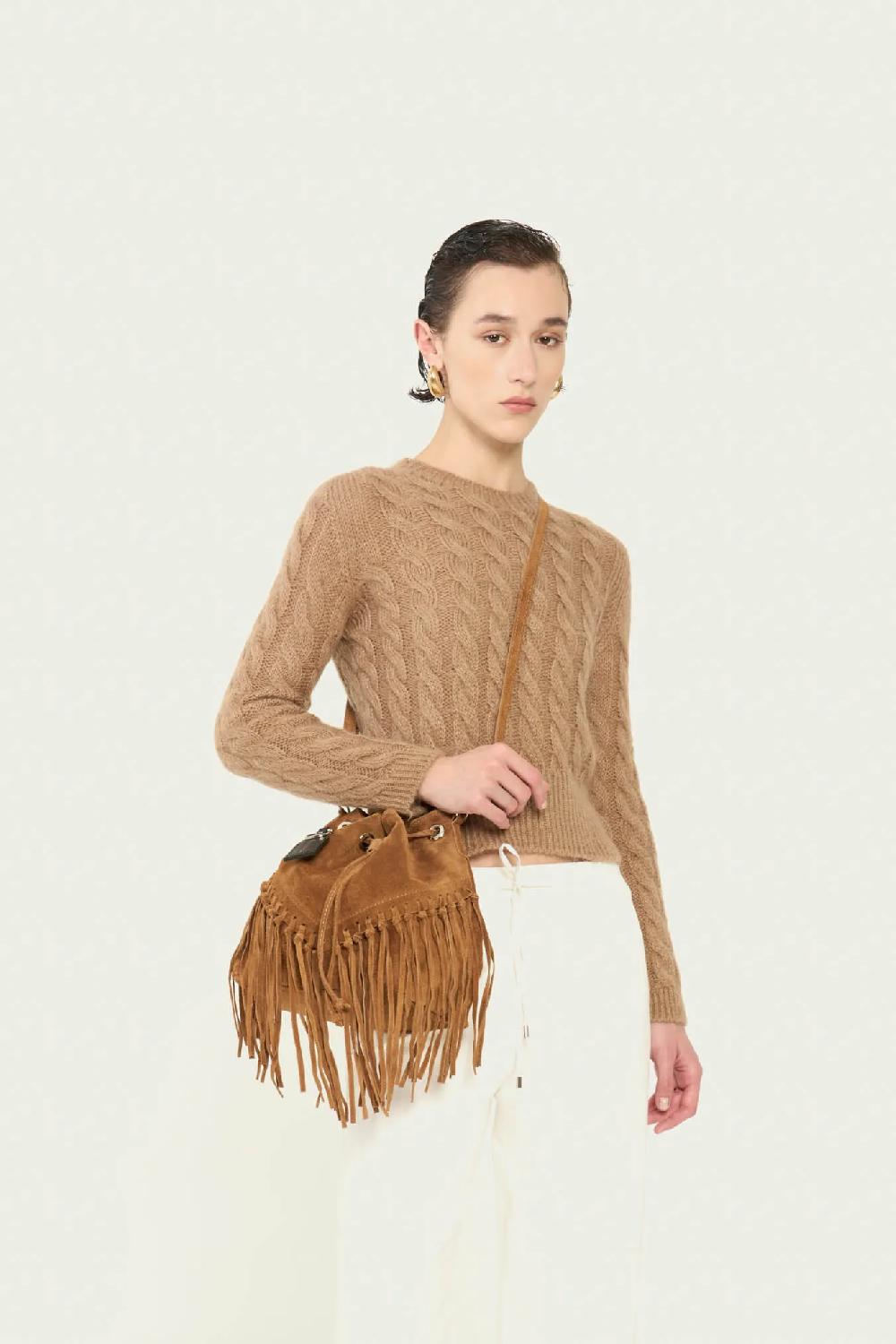Vicario cinque Pullover in mohair cammello slim fit Mabella