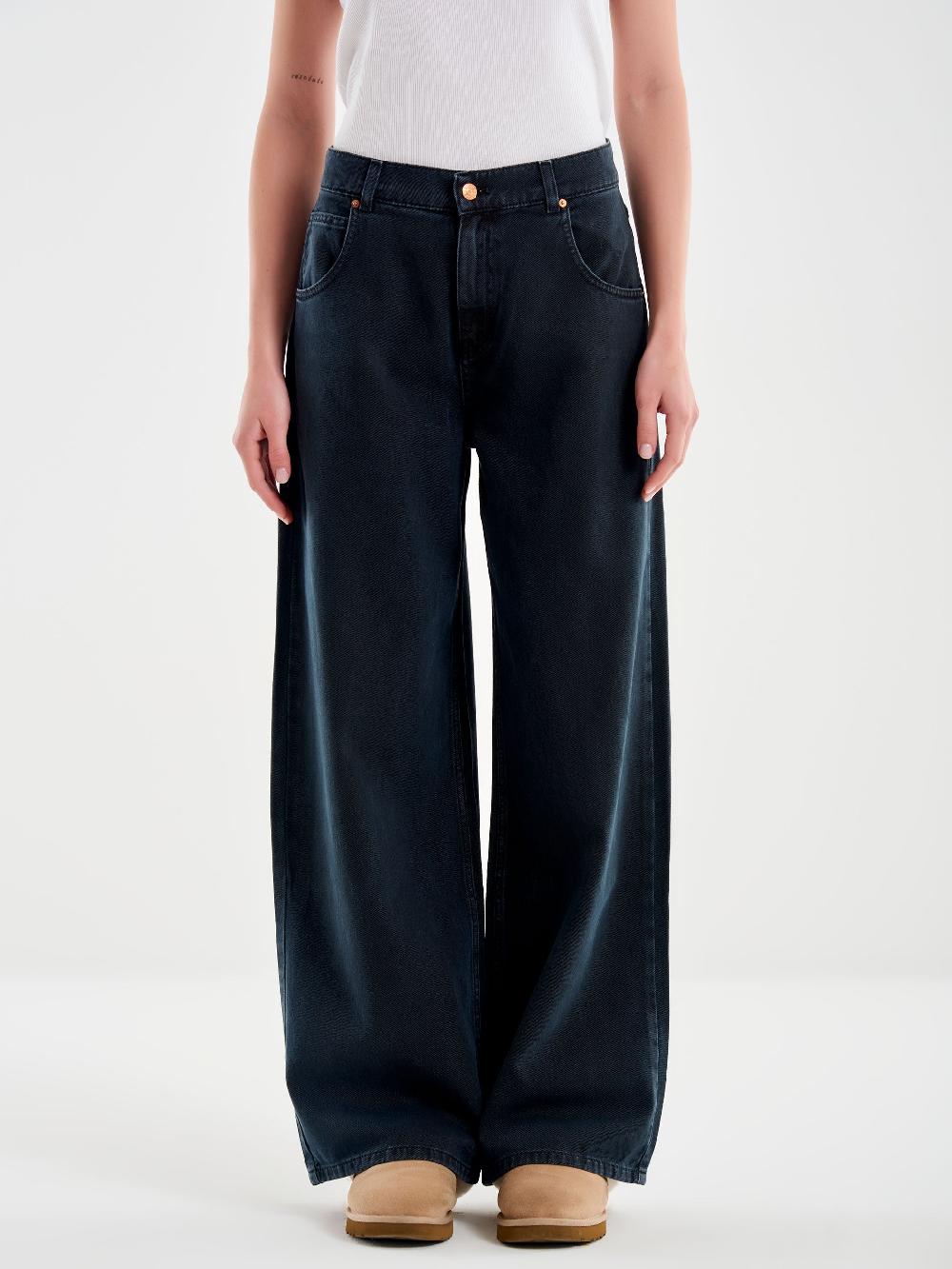 Vicolo Jeans Mia Relaxed Nero In vendita
