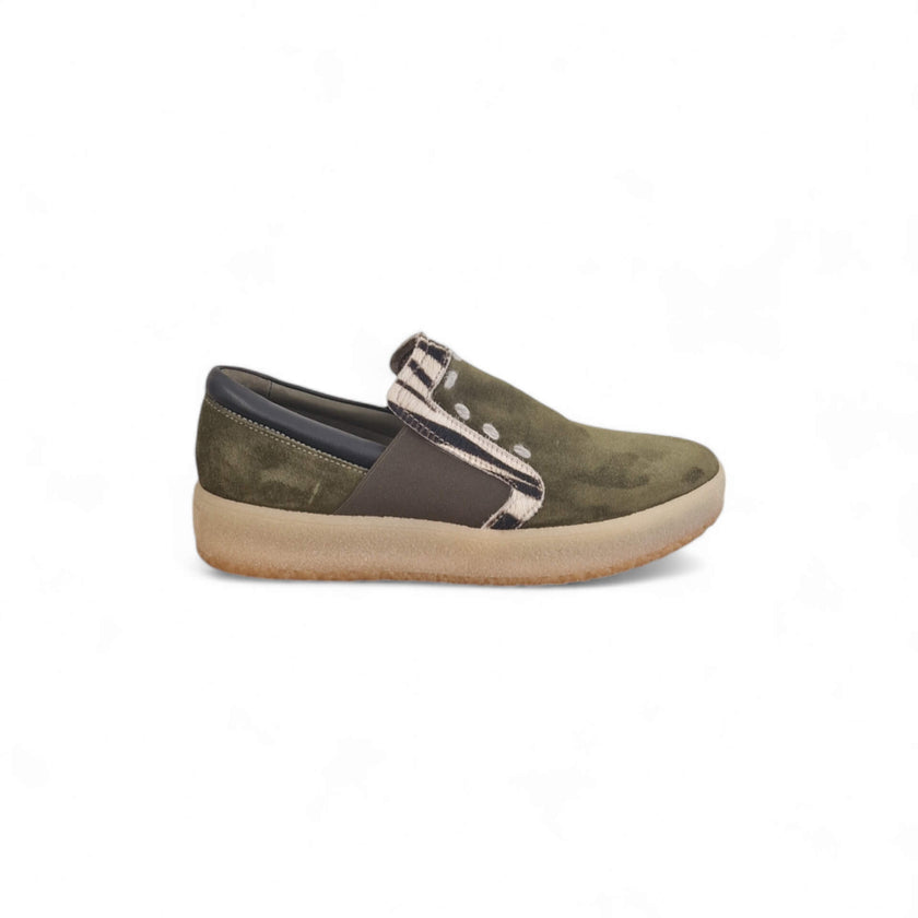 Viola Ricci Regina - slip on in pelle verde animalier - smith Esporta salva